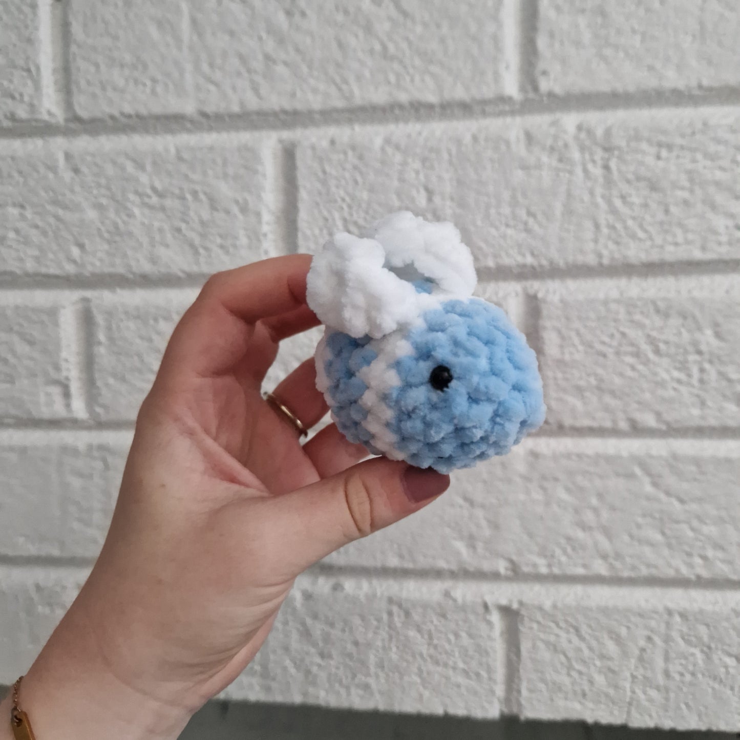 Light blue and white coloured chunky crochet bee keyring