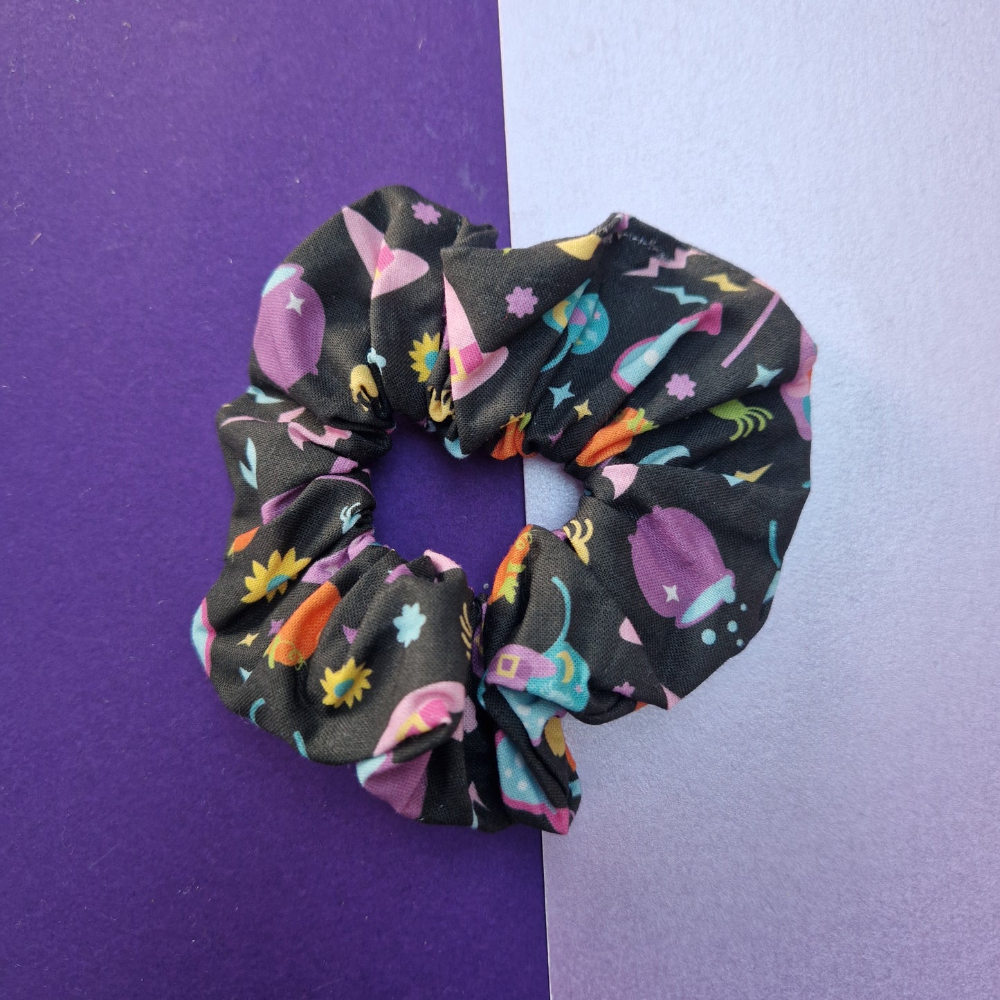 Spooky cotton hair scrunchie