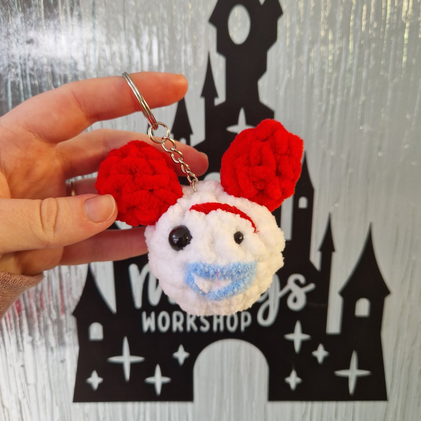 Spork chunky crochet mouse keyring