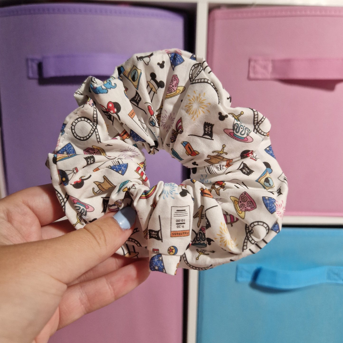 Park icon themed cotton hair scrunchie