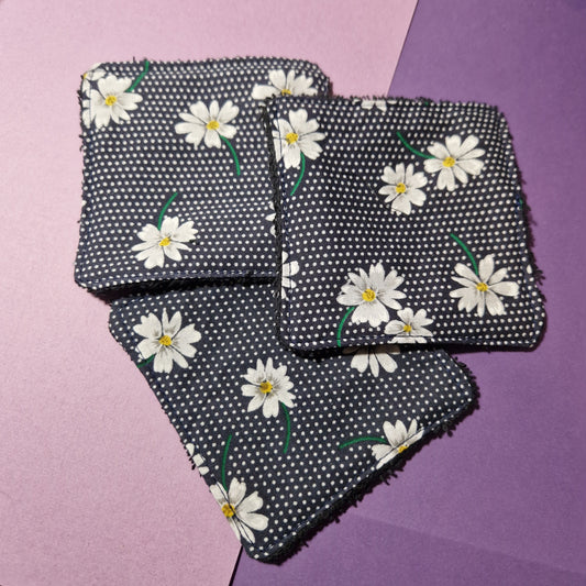 Daisy reusable Terry towelling wipe