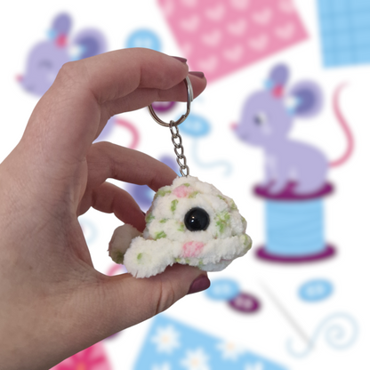 White floral mini whale chenille yarn crochet keyring